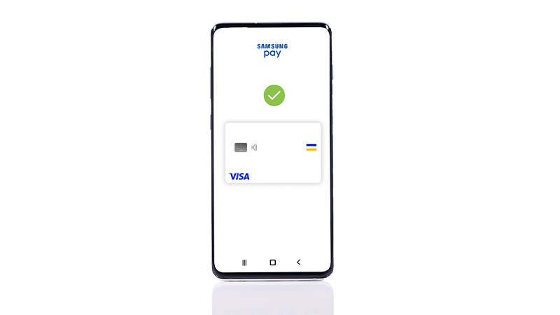 Samsung Pay app with Visa card on a smartphone display